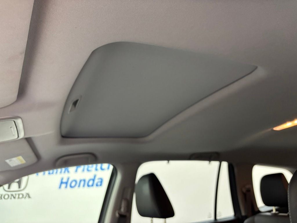 2021 Honda Pilot SE - Photo 17