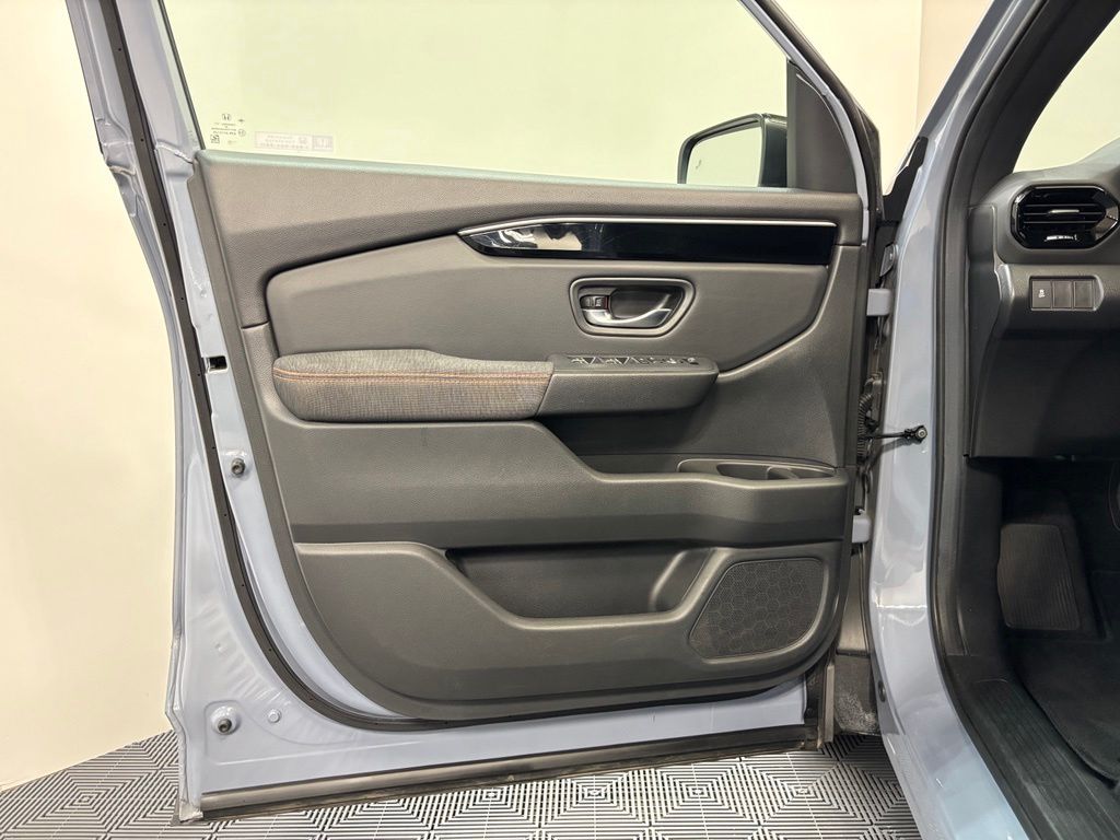 2025 Honda Pilot Sport - Photo 11