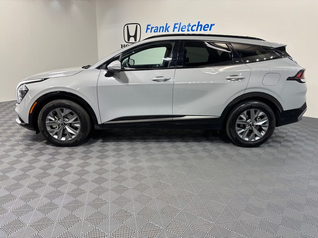 Used 2025 Kia Sportage SX SUV
