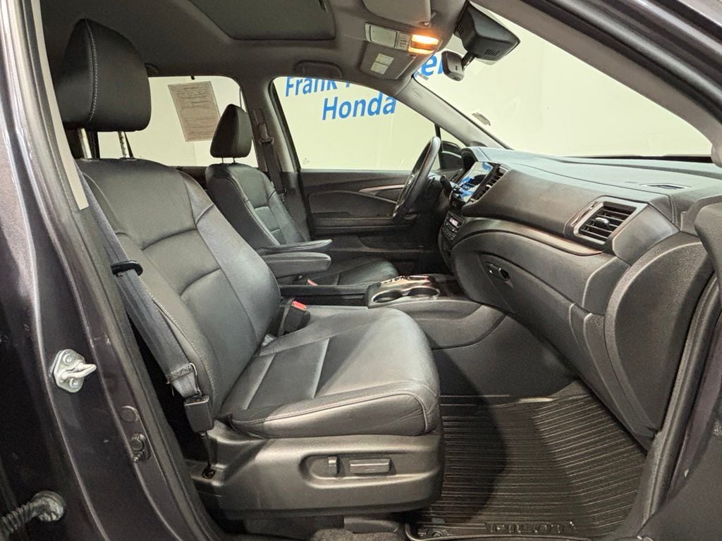 2021 Honda Pilot SE - Photo 38