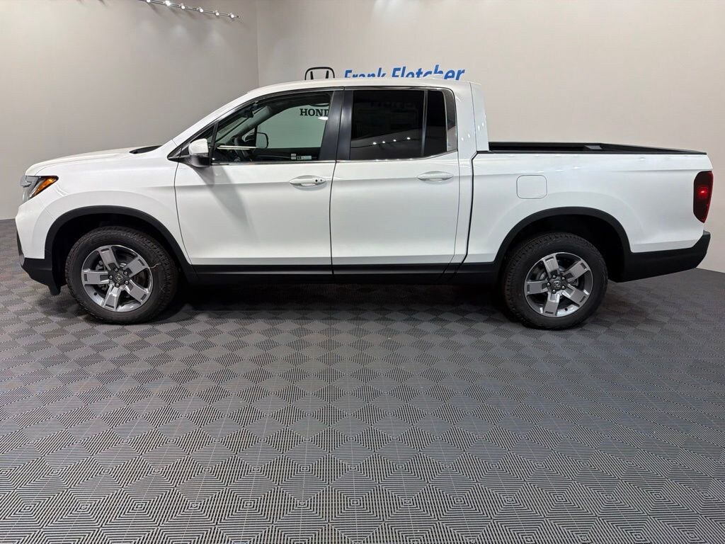New 2026 Honda Ridgeline RTL Truck Crew Cab