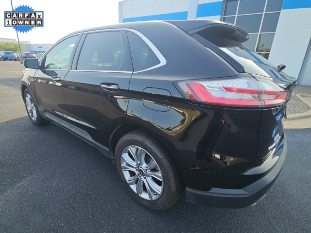 Used 2024 Ford Edge Titanium SUV