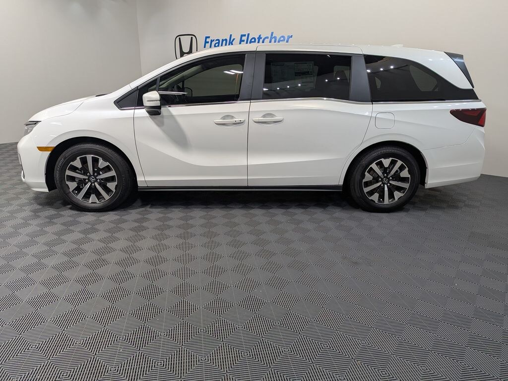 New 2026 Honda Odyssey EX-L Van Passenger