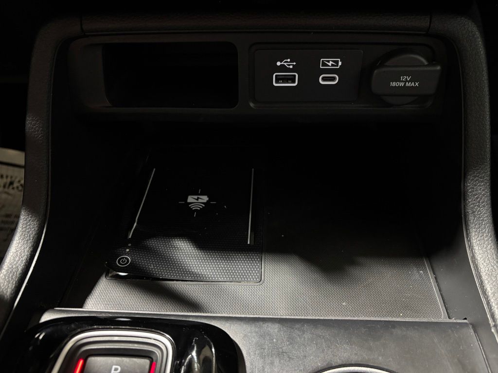2023 Honda Pilot Touring - Photo 23