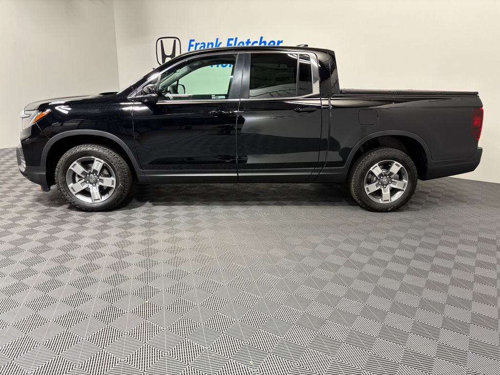 New 2026 Honda Ridgeline RTL Truck Crew Cab