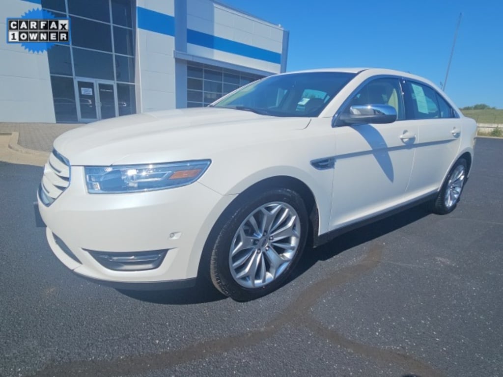 Used 2018 Ford Taurus Limited Sedan