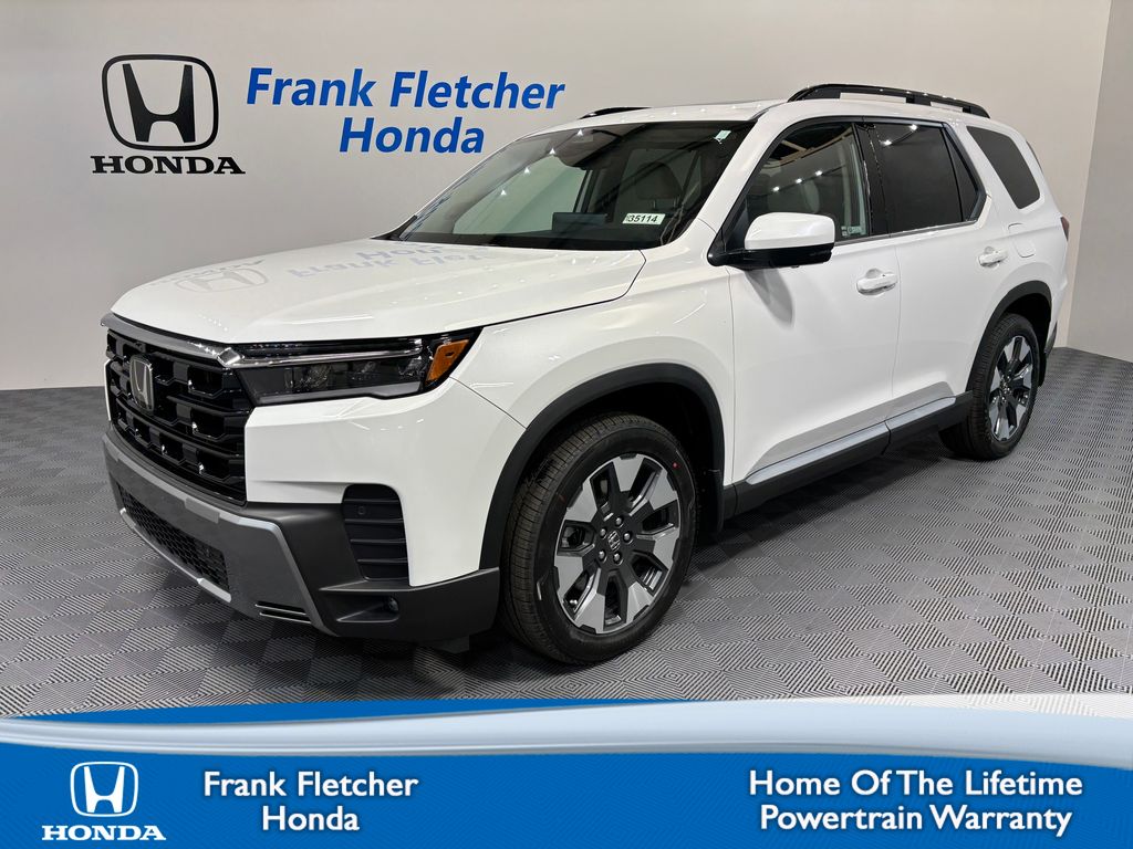 2026 Honda Pilot Touring AWD's photo