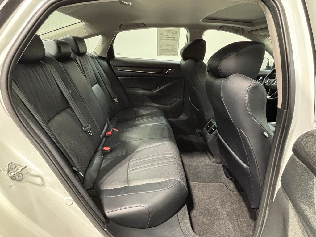 2018 Honda Accord EX-L - Photo 32
