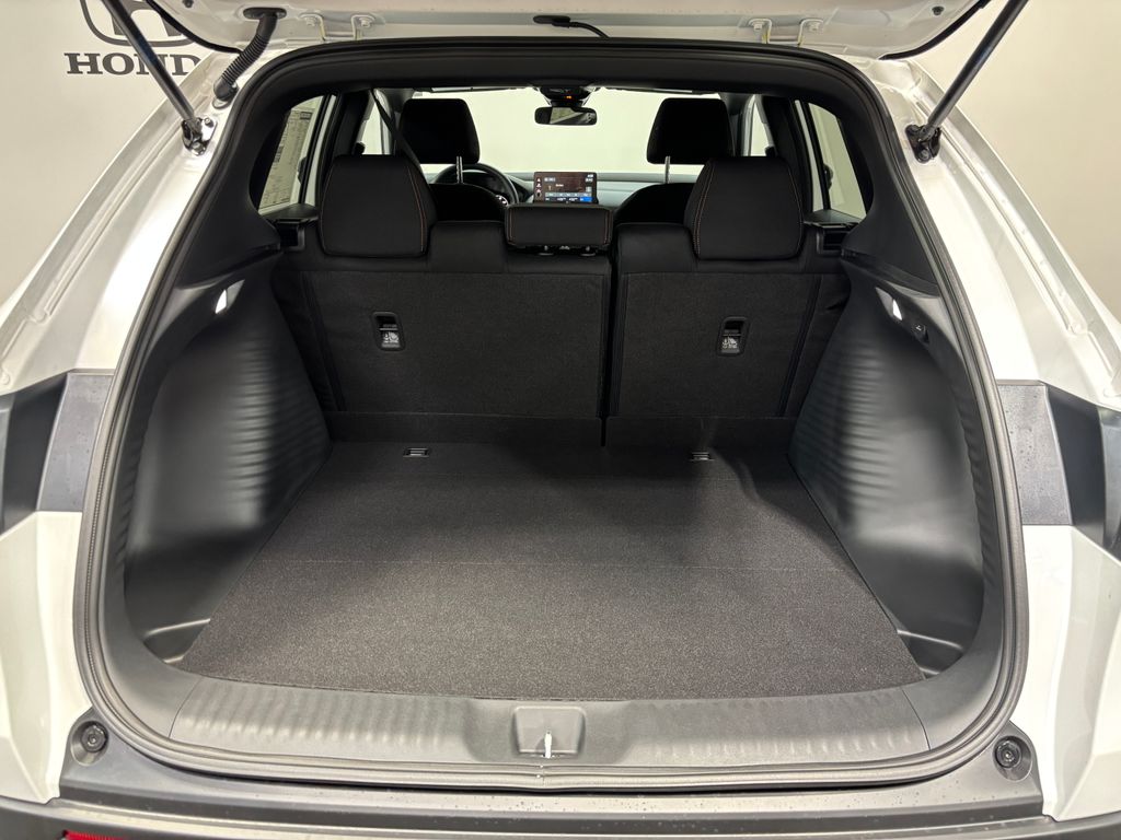 2027 Honda HR-V Sport - Photo 14