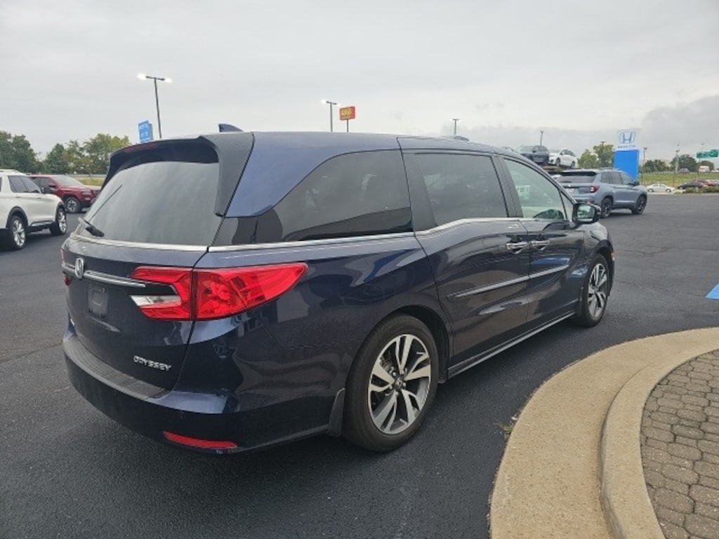 Used 2021 Honda Odyssey Touring Minivan/Van