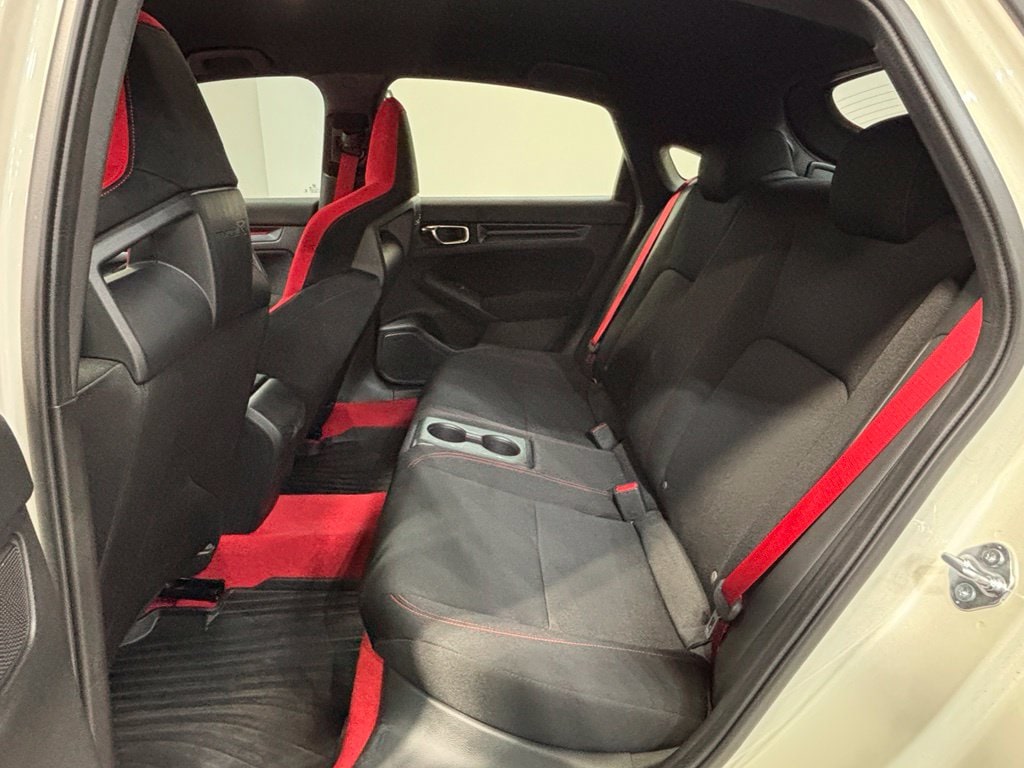 2025 Honda Civic Hatchback Type-R - Photo 29