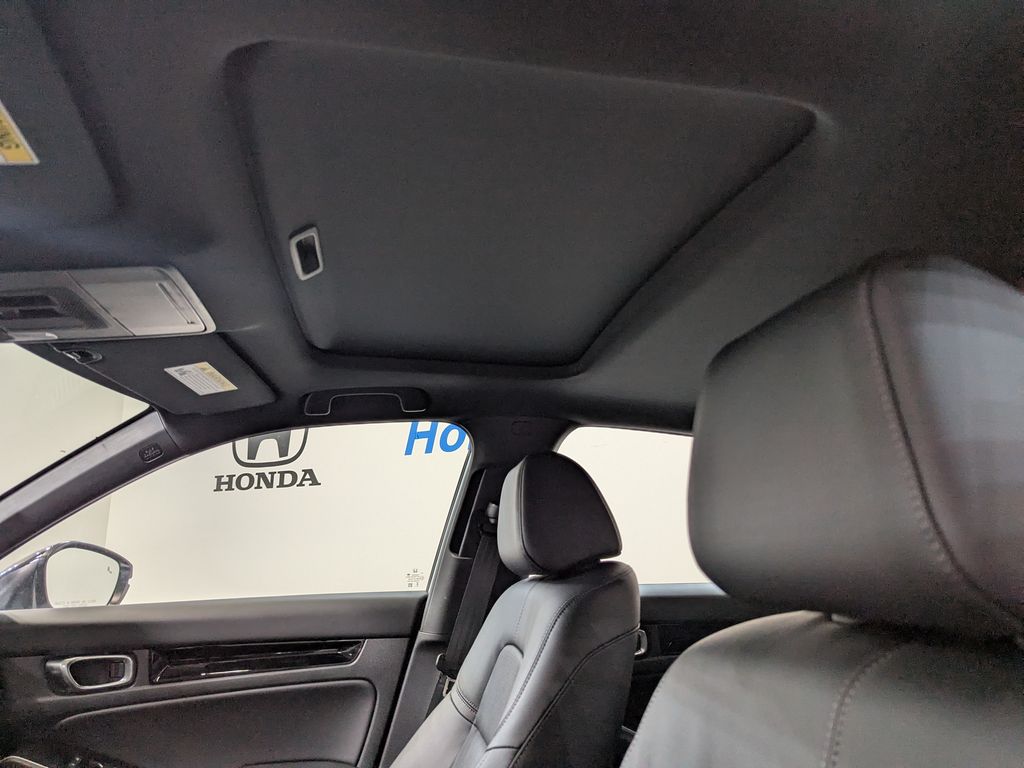 2026 Honda Civic Hatchback Sport Touring - Photo 13