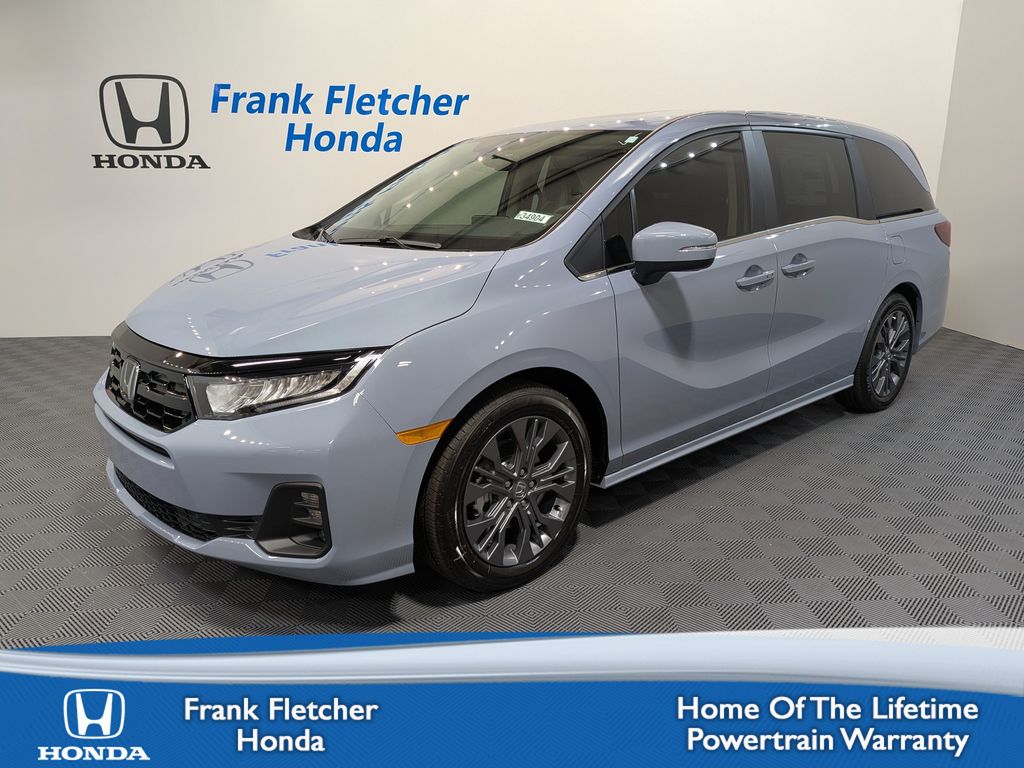 2026 Honda Odyssey Touring's photo