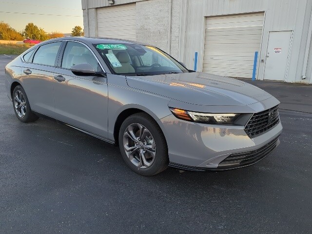 2025 Honda Accord Hybrid EX-L photo 3