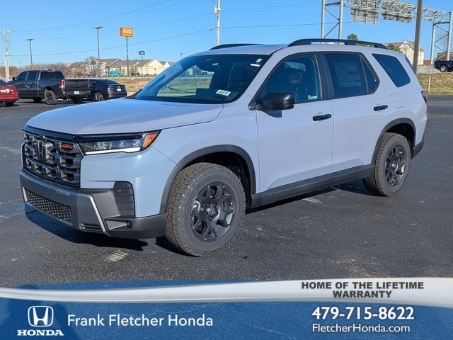 2026 Honda Pilot TrailSport's photo