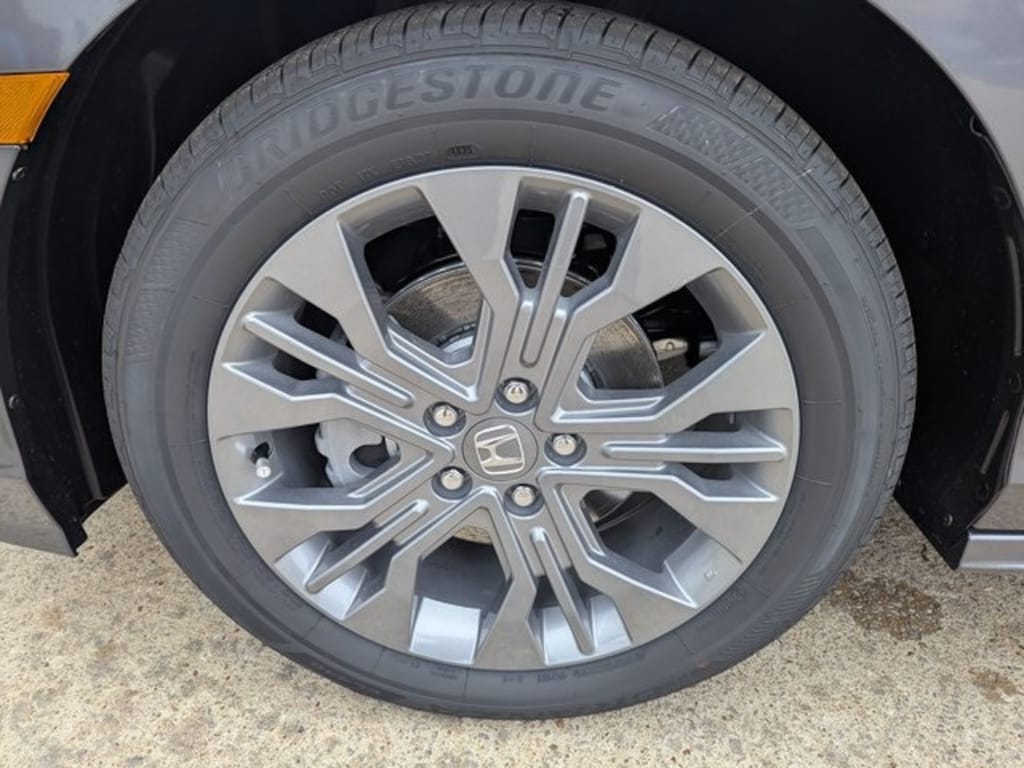 New 2026 Honda Odyssey Touring Van Passenger