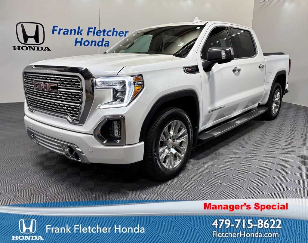 2021 GMC Sierra 4WD Crew Cab Short Box Denali's photo