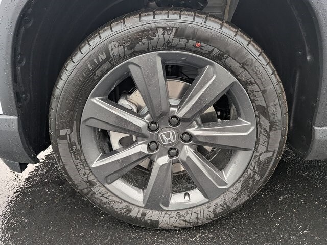 2025 Honda Pilot Sport photo 3