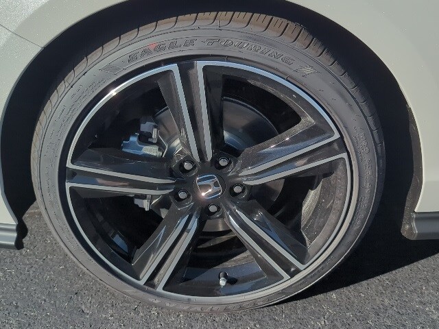 2025 Honda Accord Hybrid Sport photo 2