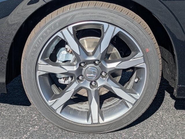 2026 Honda Civic Hybrid Sport Touring Hatchback photo 2