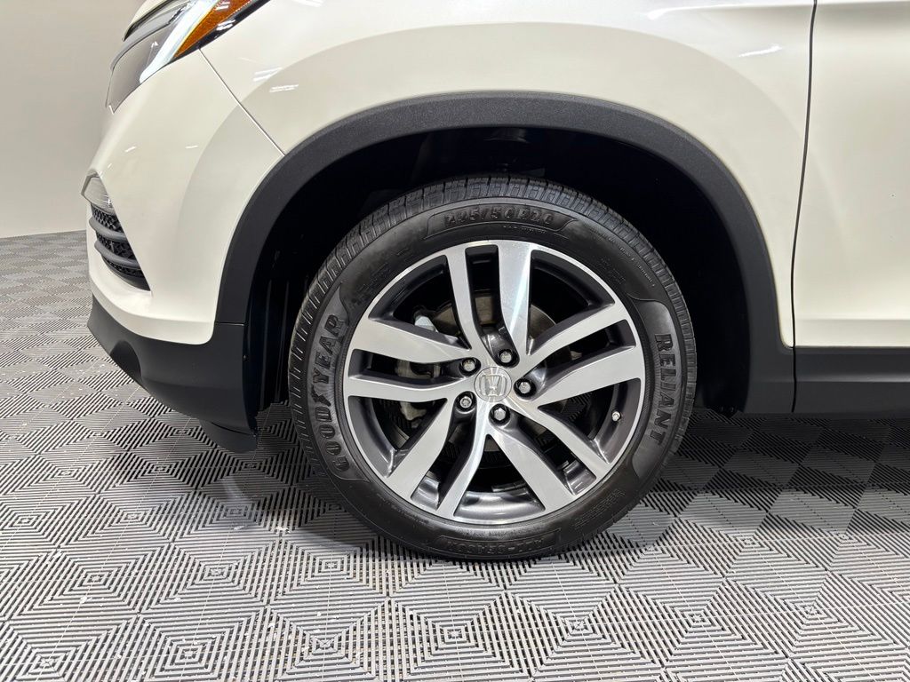 2018 Honda Pilot Elite - Photo 9