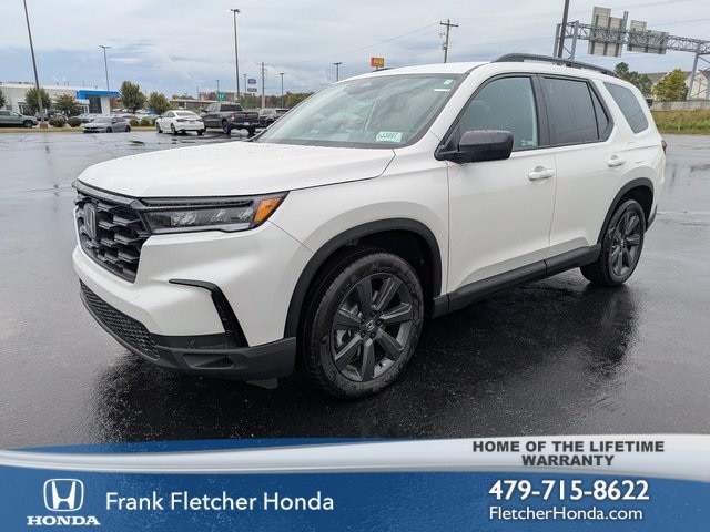 2025 Honda Pilot Sport's photo