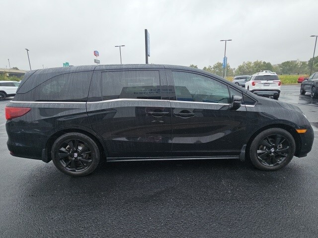 2023 Honda Odyssey Sport photo 4