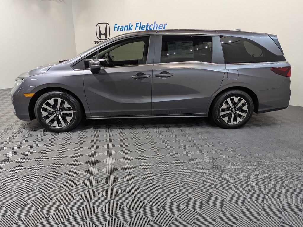 New 2026 Honda Odyssey EX-L Van Passenger