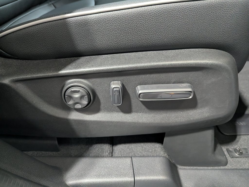 2026 Honda Odyssey Touring - Photo 13