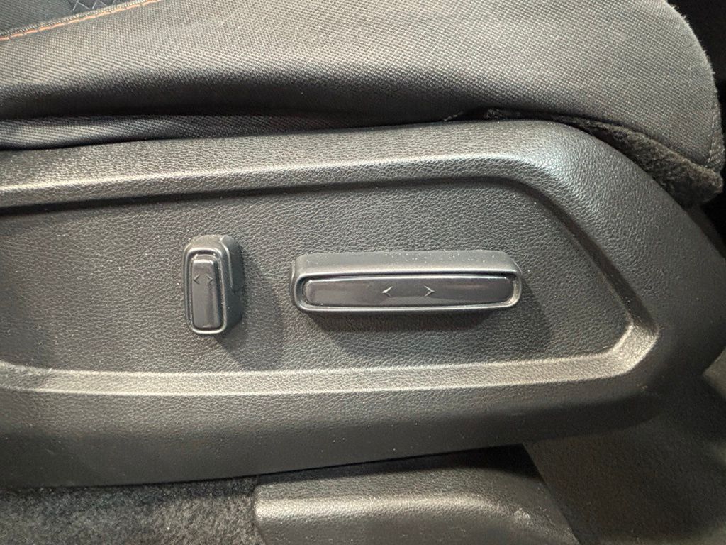 2025 Honda Pilot Sport - Photo 31