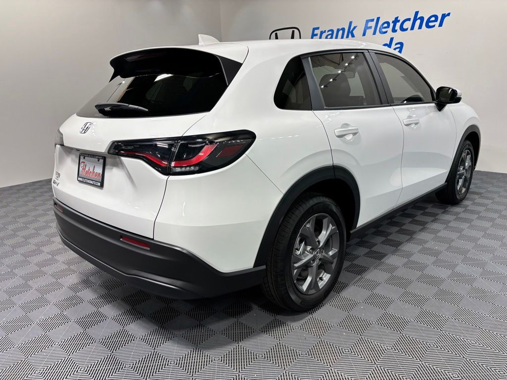2026 Honda HR-V LX - Photo 6