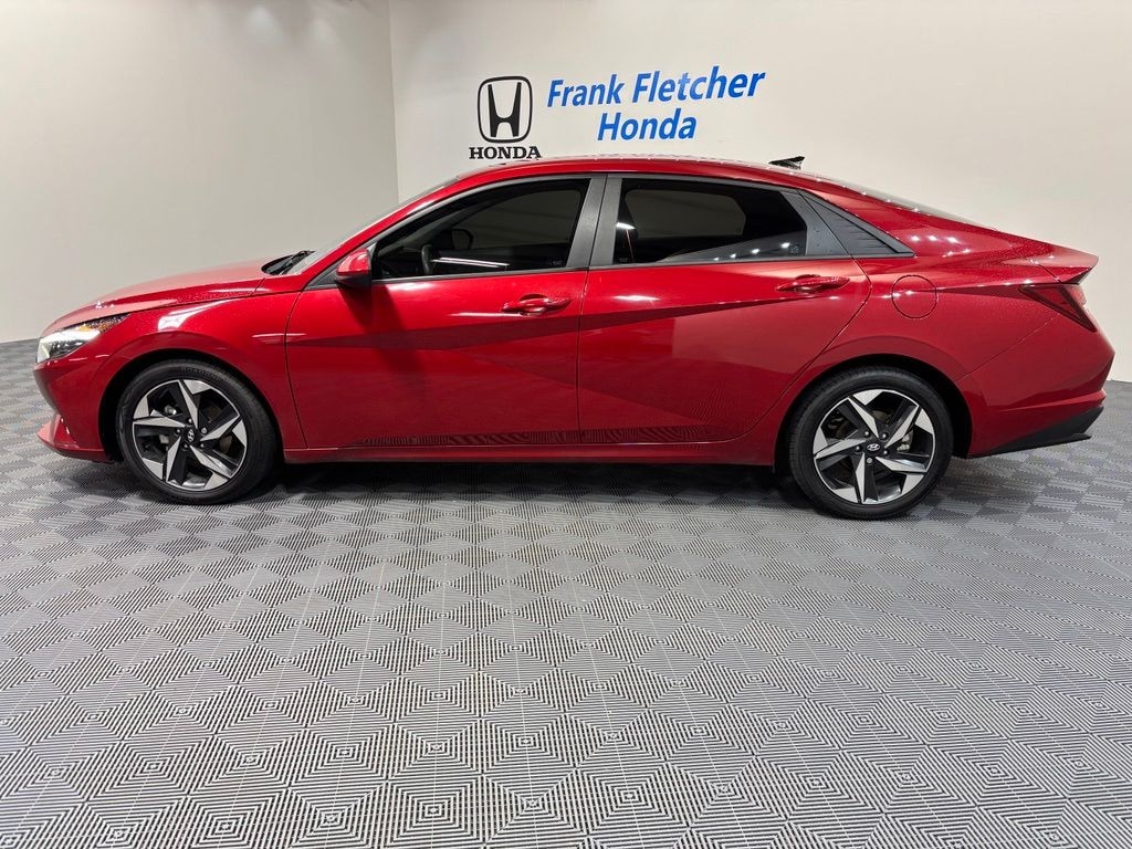 Used 2023 Hyundai Elantra SEL Sedan