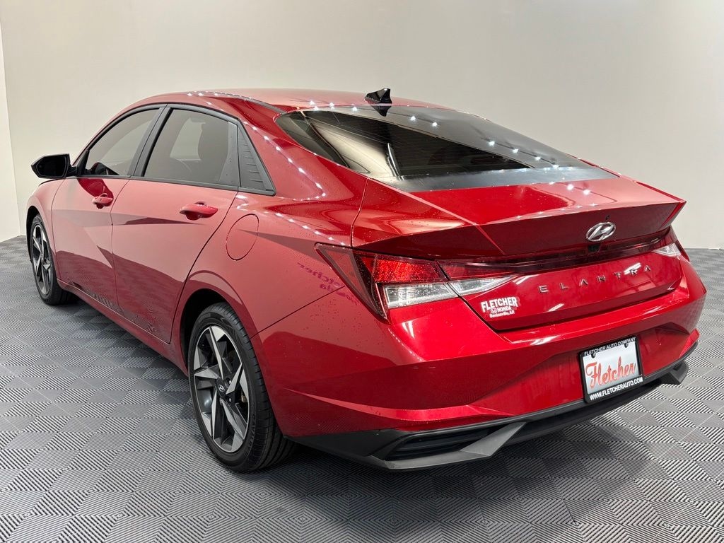 Used 2023 Hyundai Elantra SEL Sedan