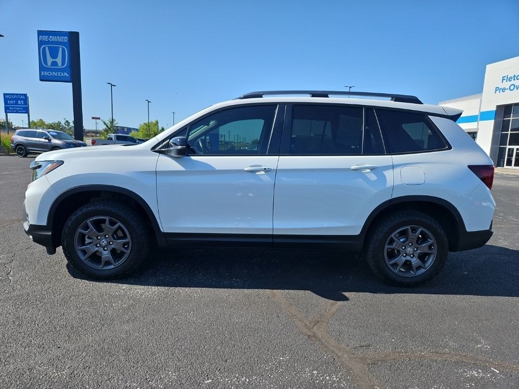 Used 2024 Honda Passport TrailSport SUV