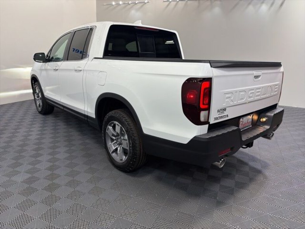 New 2026 Honda Ridgeline RTL Truck Crew Cab