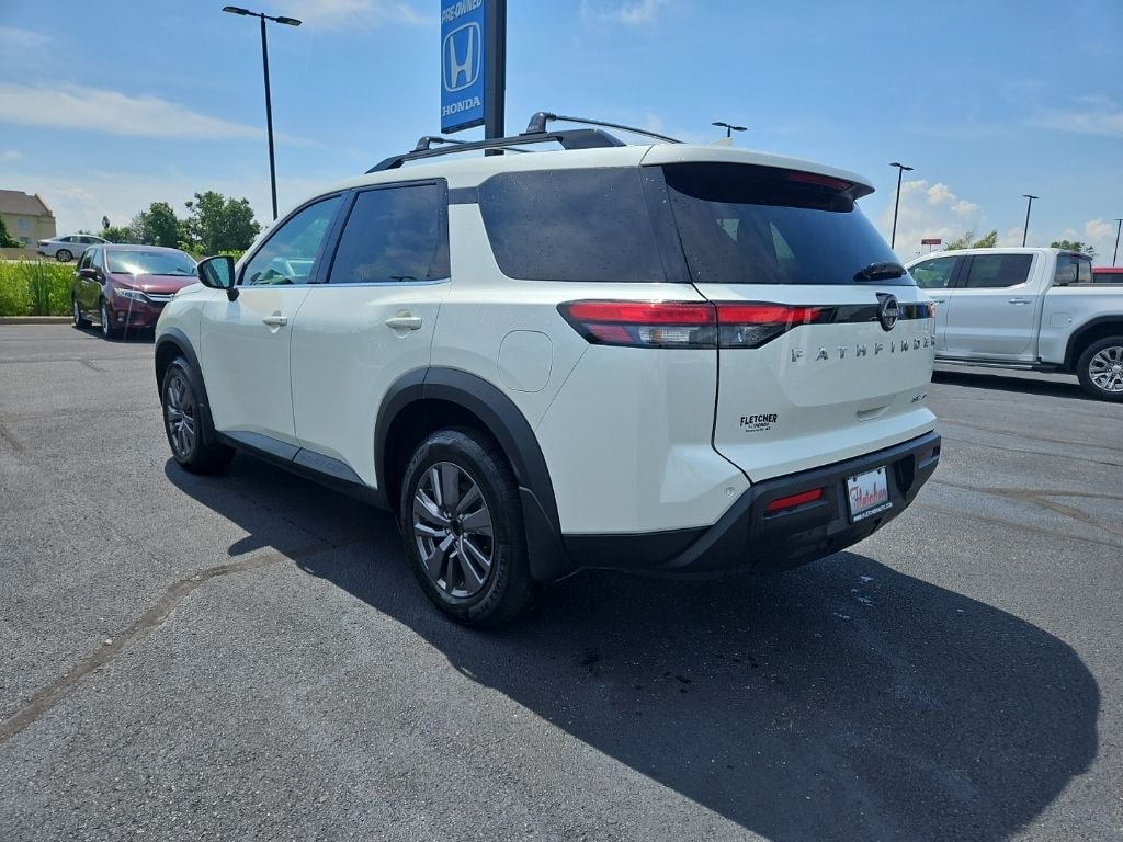 Used 2022 Nissan Pathfinder SV SUV