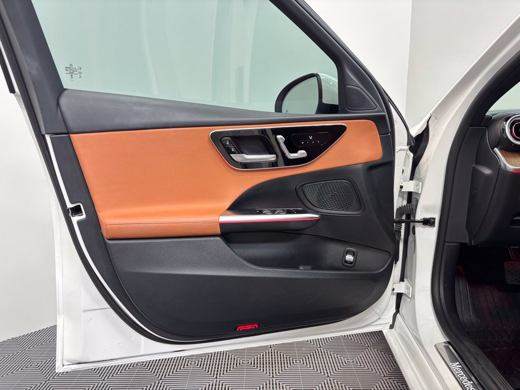2023 Mercedes-Benz C-Class Sedan C 300 - Photo 28