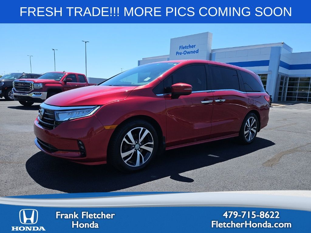 2024 Honda Odyssey Touring's photo