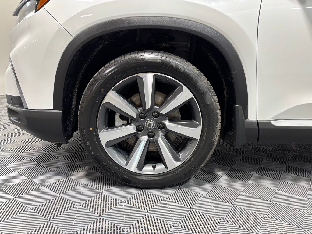 2023 Honda Pilot Touring - Photo 10