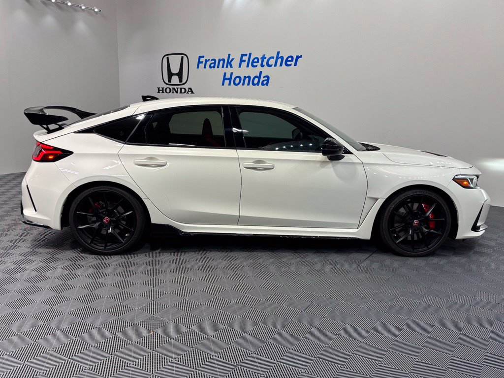 2025 Honda Civic Hatchback Type-R - Photo 7