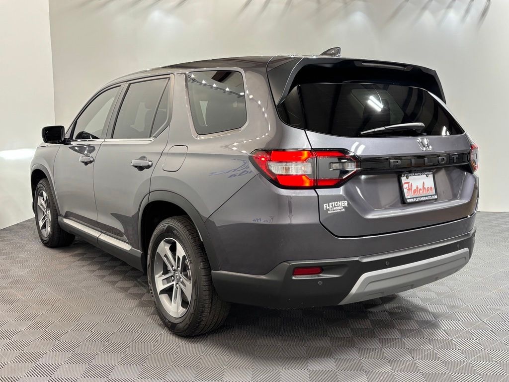 Certified 2025 Honda Pilot EX-L SUV