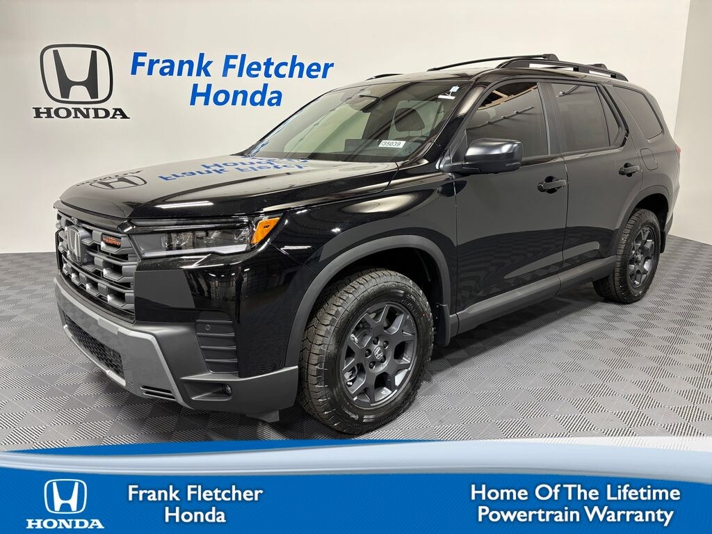 New 2026 Honda Pilot TrailSport SUV