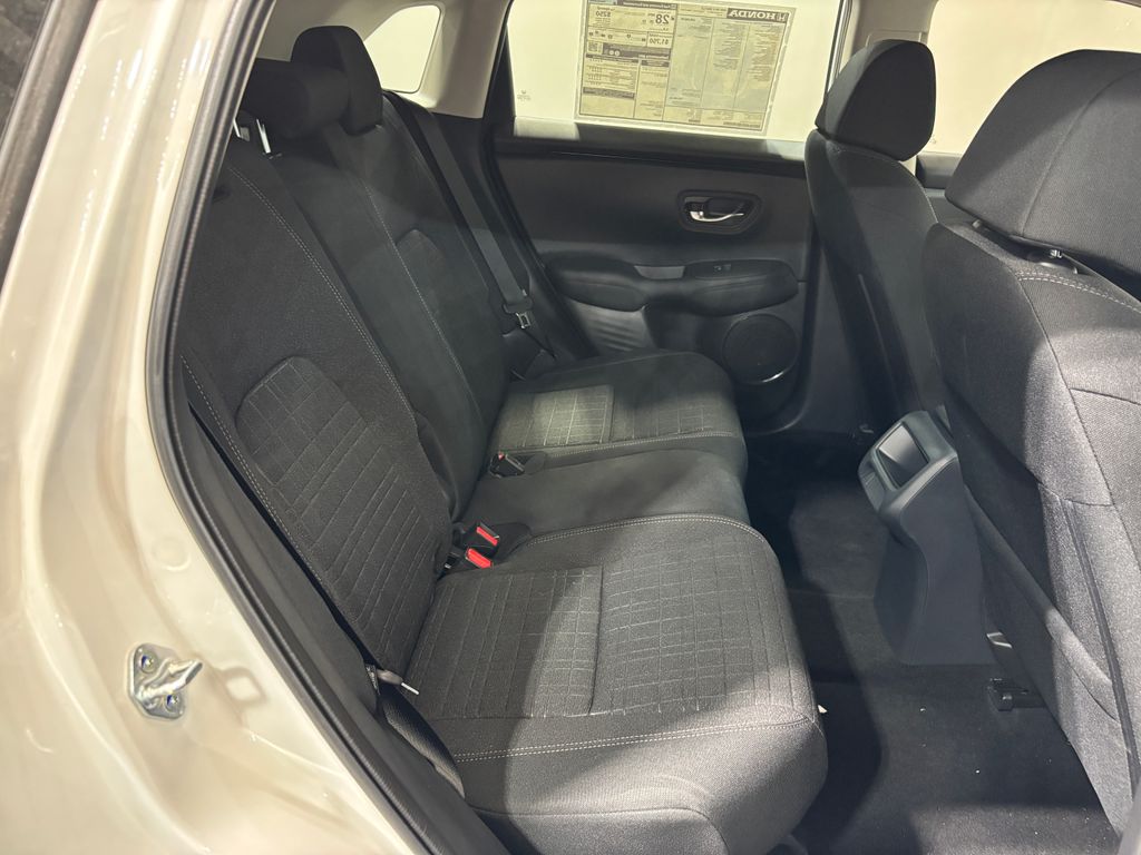 2026 Honda HR-V LX - Photo 16