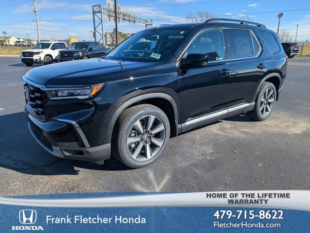 2025 Honda Pilot Touring's photo
