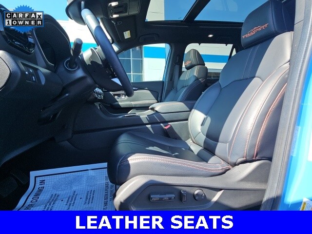 2025 Honda Pilot TrailSport photo 2