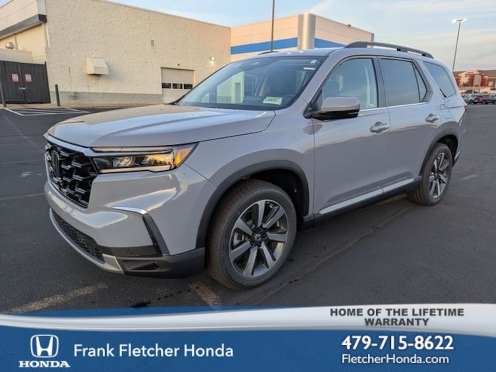 New 2025 Honda Pilot Touring SUV
