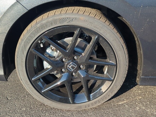 2026 Honda Civic Hybrid Sport photo 2