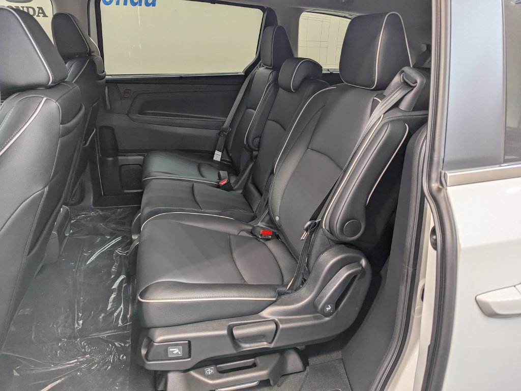 2026 Honda Odyssey Touring - Photo 21