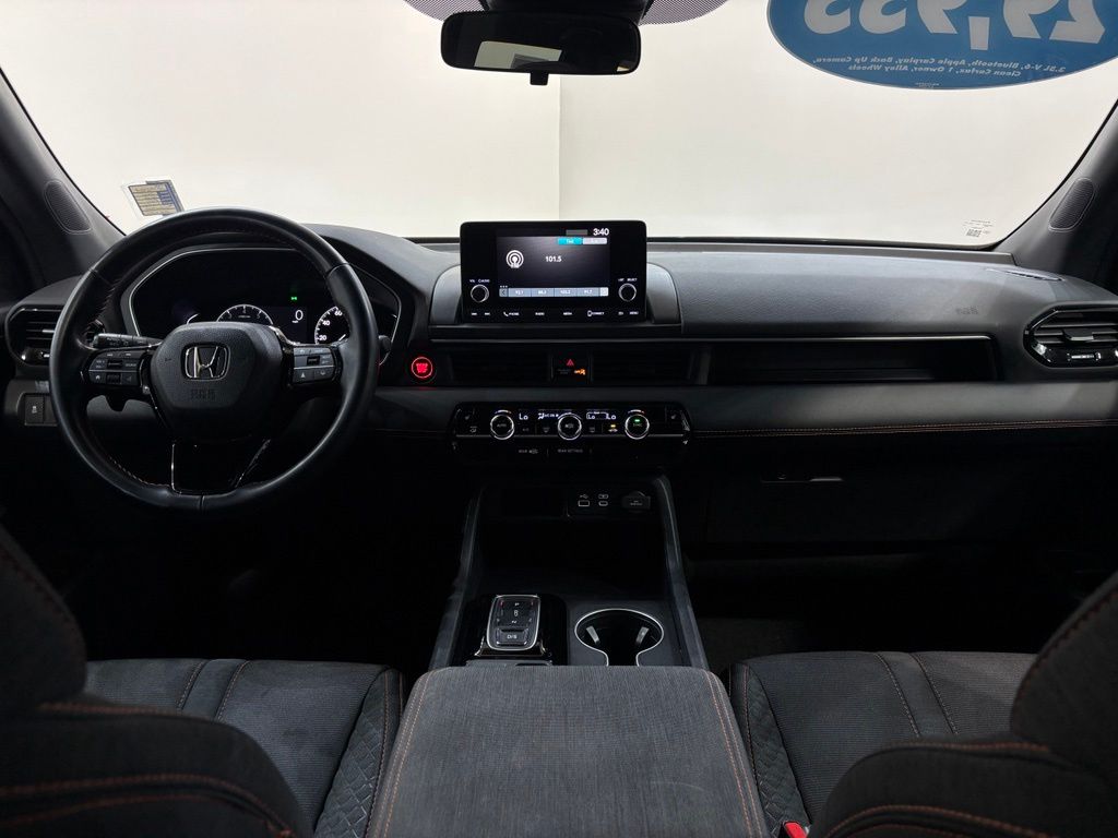 2025 Honda Pilot Sport - Photo 15