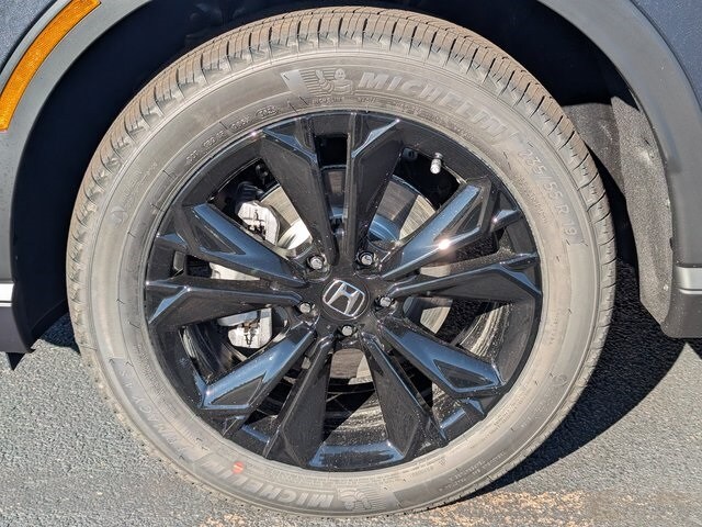 2026 Honda CR-V Hybrid Sport Touring photo 2